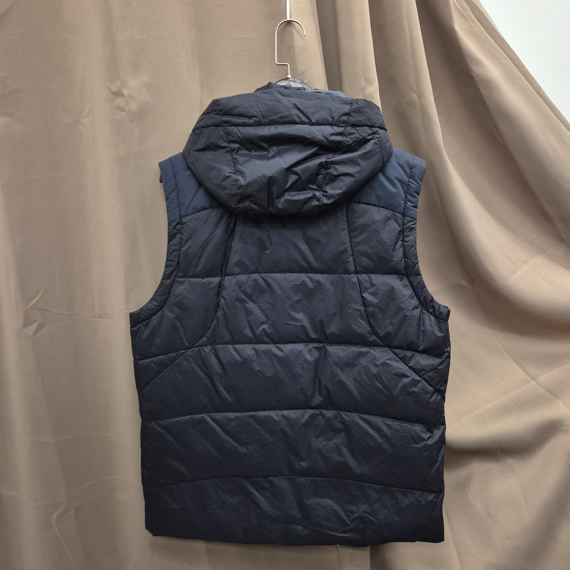 콜롬비아 패딩 조끼 L 상품이미지3