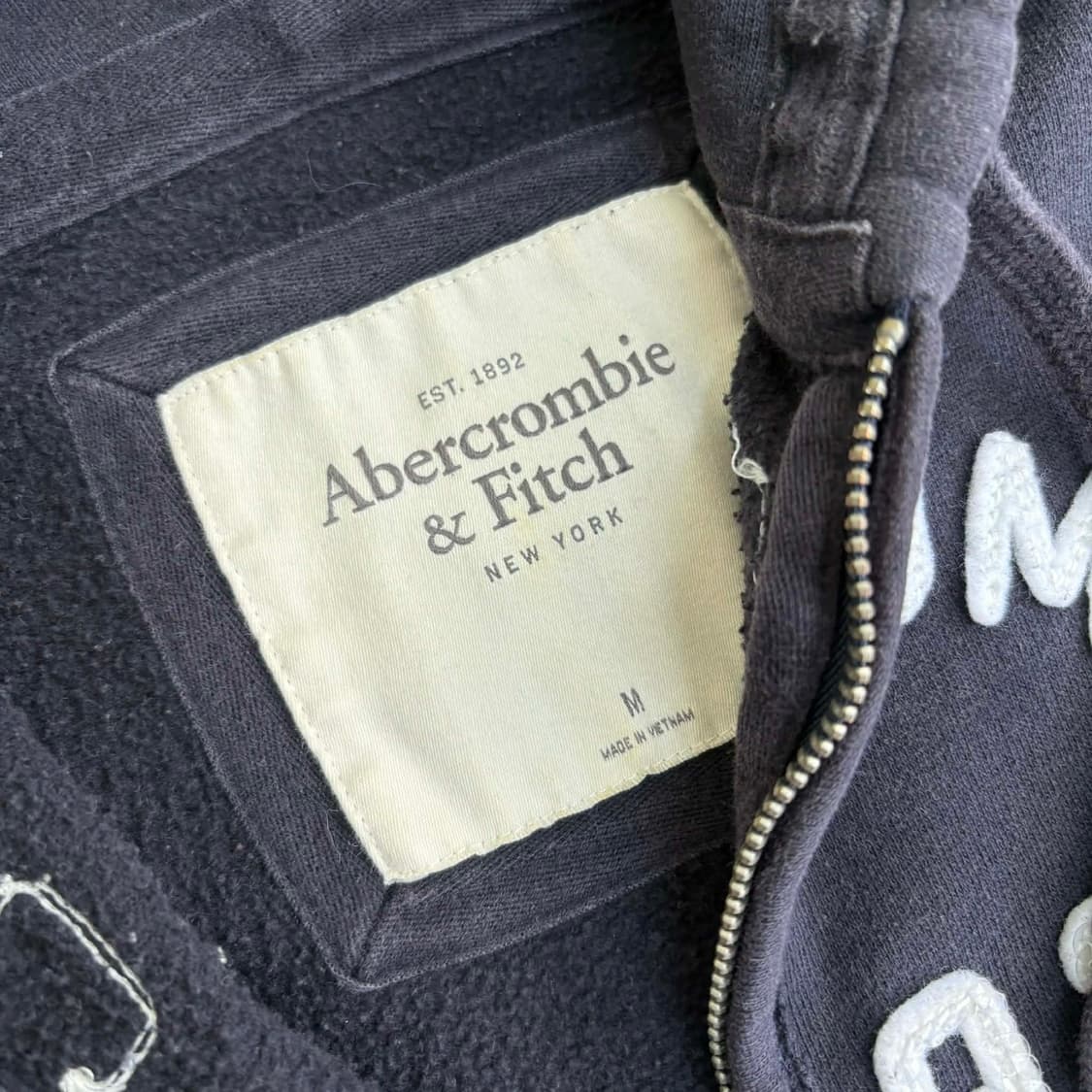아베크롬비 y2k 여리핏 블랙 걸즈 대장급 후드집업 희귀져지(M) 상품이미지3