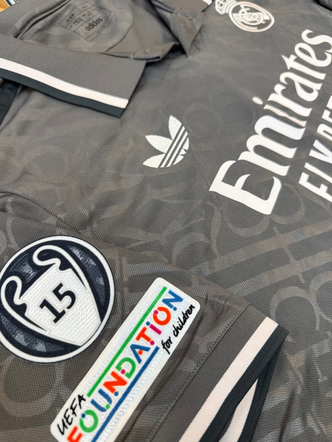 [국내XL]24-25 레알 마드리드 써드 벨링엄 유니폼 상품이미지4