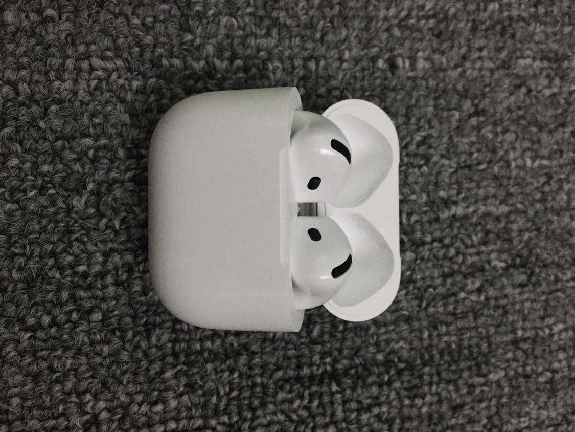 에어팟 4세대 오픈형 노이즈캔슬링 c타입 상품이미지1