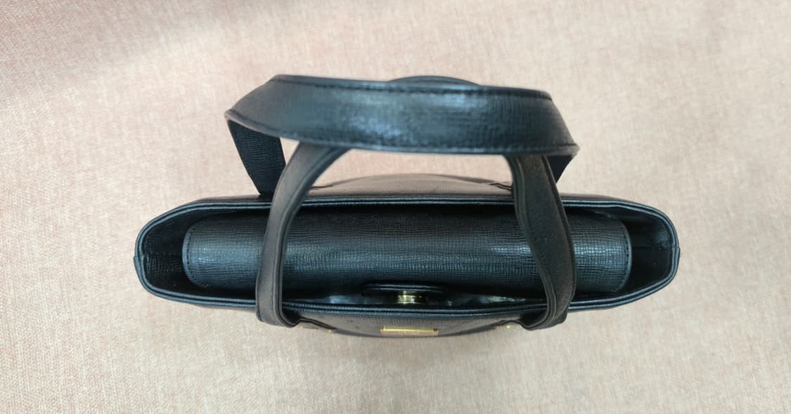 MCM 정품  블랙 사피아노 레더 토트백 상품이미지6