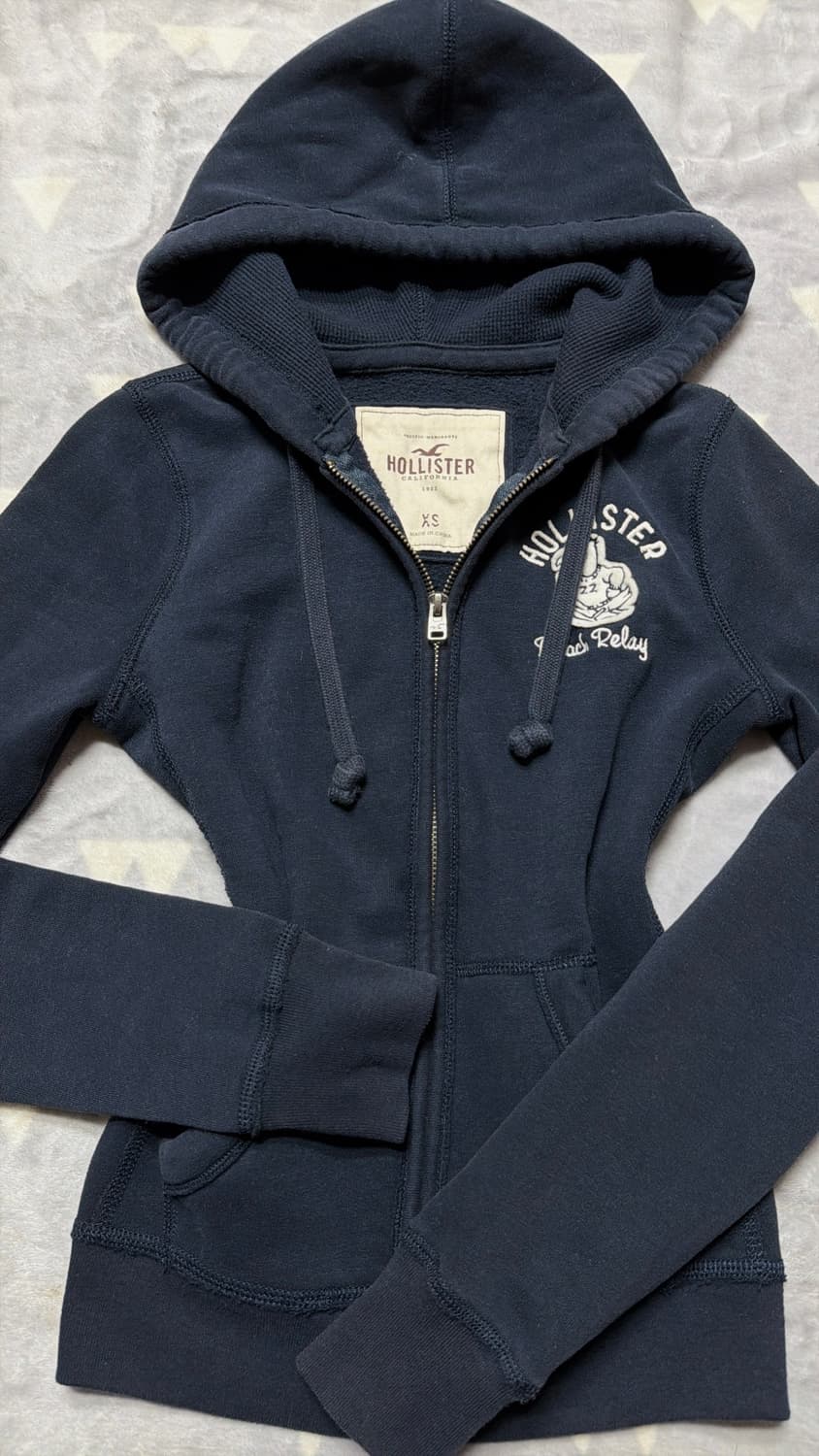 홀리스터 딱붙핏 후드집업 상품이미지1