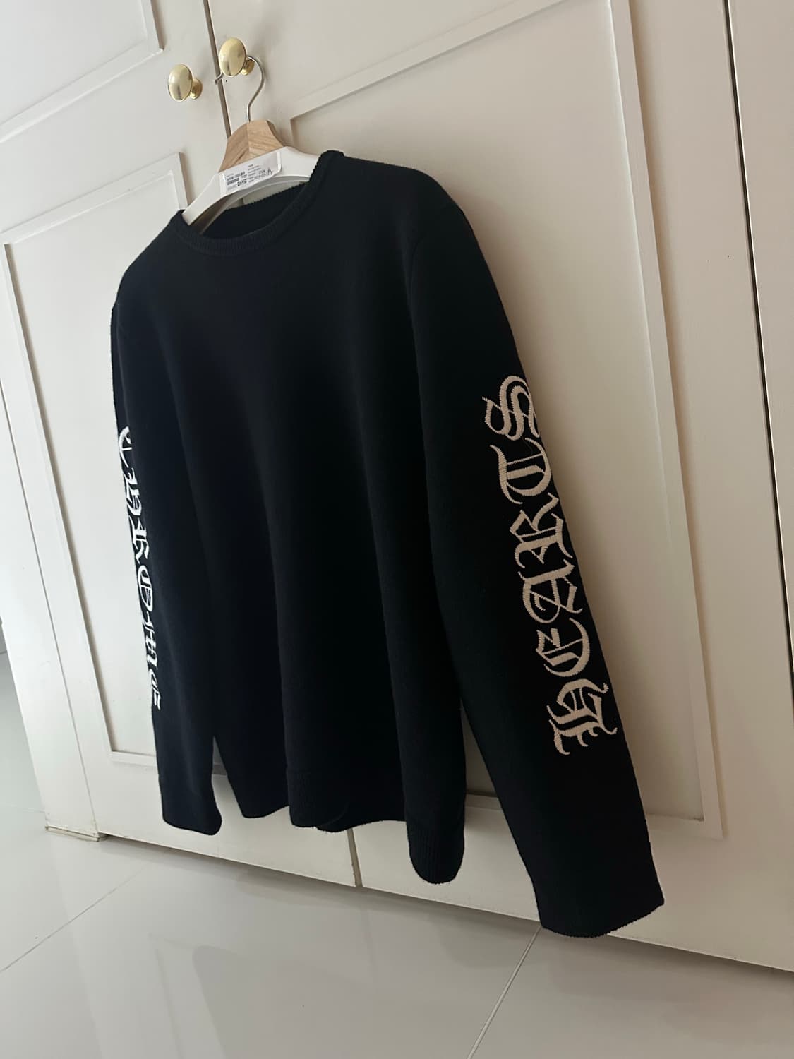 크롬하츠 캐시미어 크루넥 니트 상품이미지3