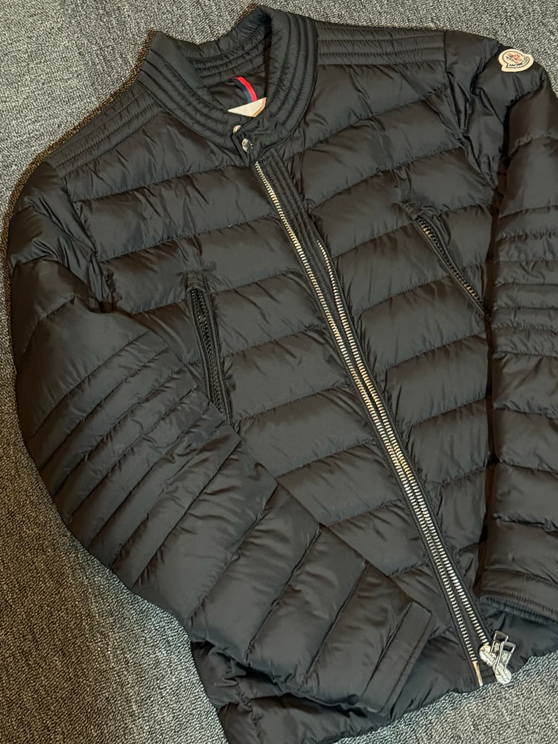 몽클레어 아미오 상품이미지1