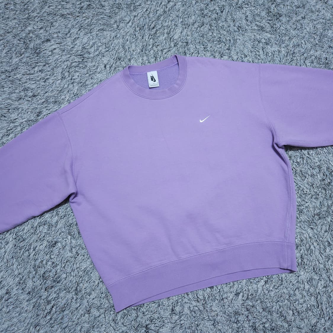 나이키) XL 여자 NRG 솔로스우시 맨투맨 라일락 / 왕눈이샵 상품이미지2