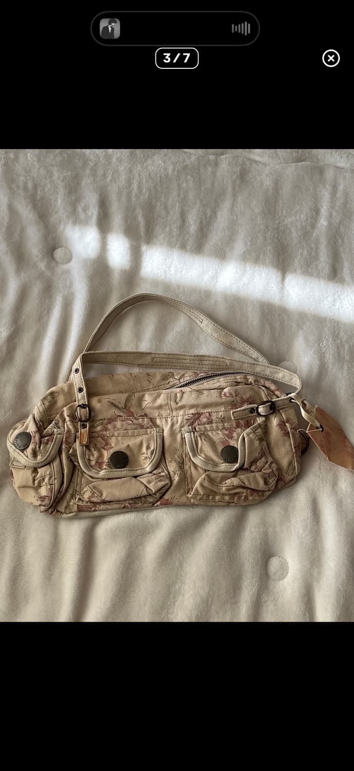 구해요) 아베크롬비 빈티지 카고 플로럴 숄더백 가방 상품이미지5