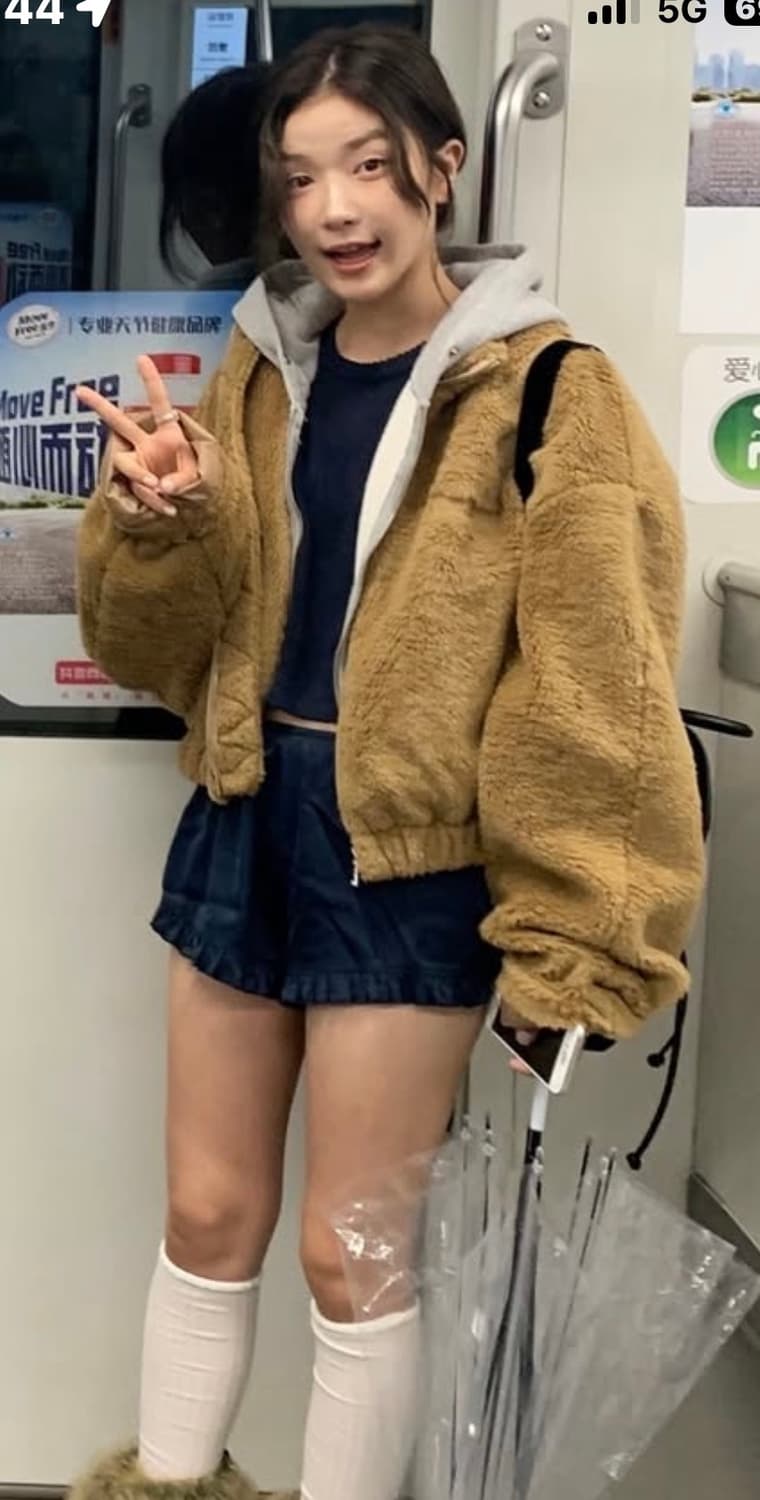 더바넷 크롭 에코퍼 시어링 자켓 점퍼 상품이미지1