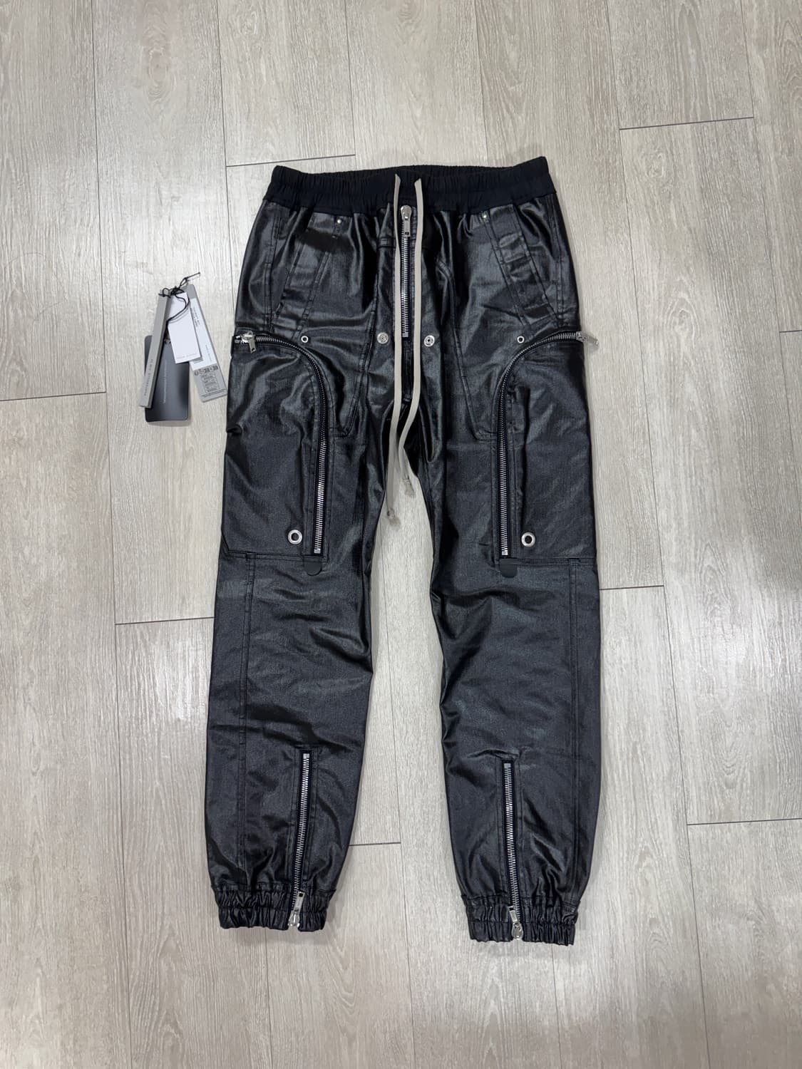 릭오웬스 24fw 바우하우스 코팅 팬츠 50size 상품이미지2