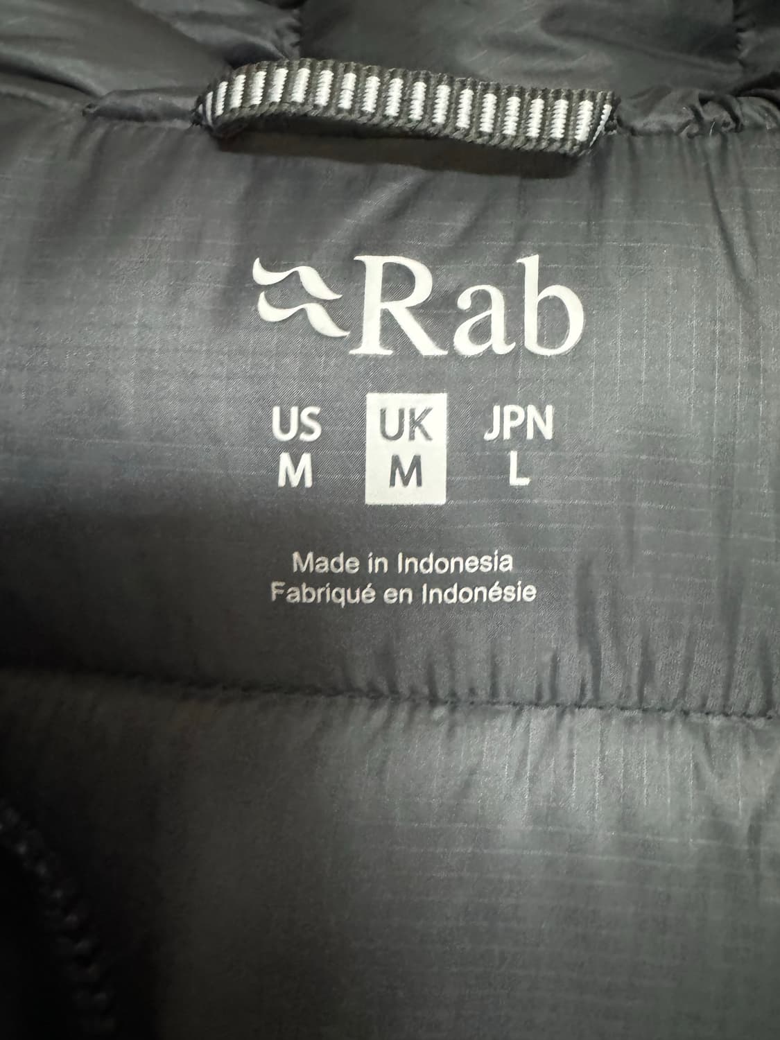 Rab 일렉트론 후디 패딩 상품이미지3