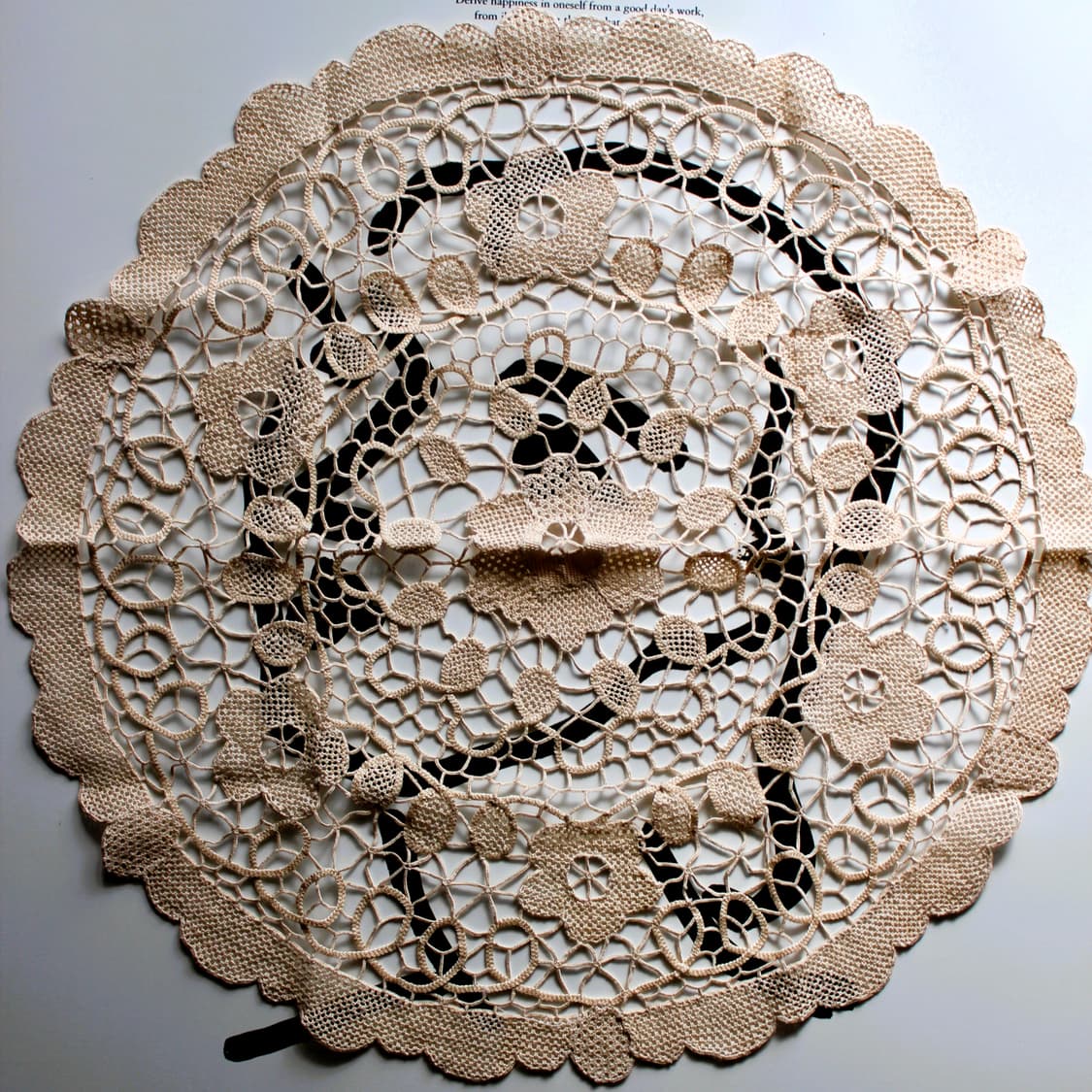 빈티지 손뜨개 원형 테이블보 상품이미지1