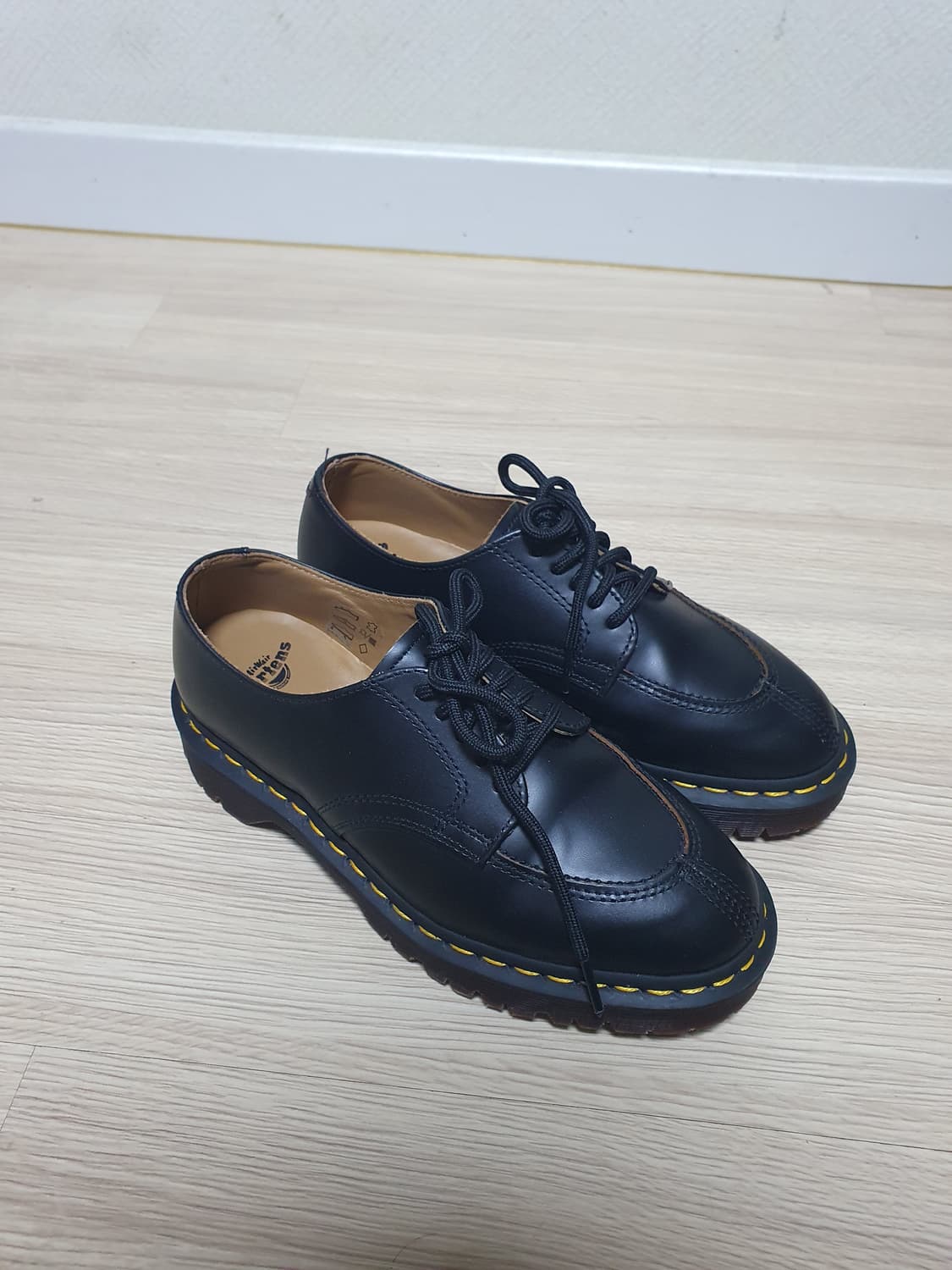 닥터마틴 2046 로퍼 230 상품이미지2