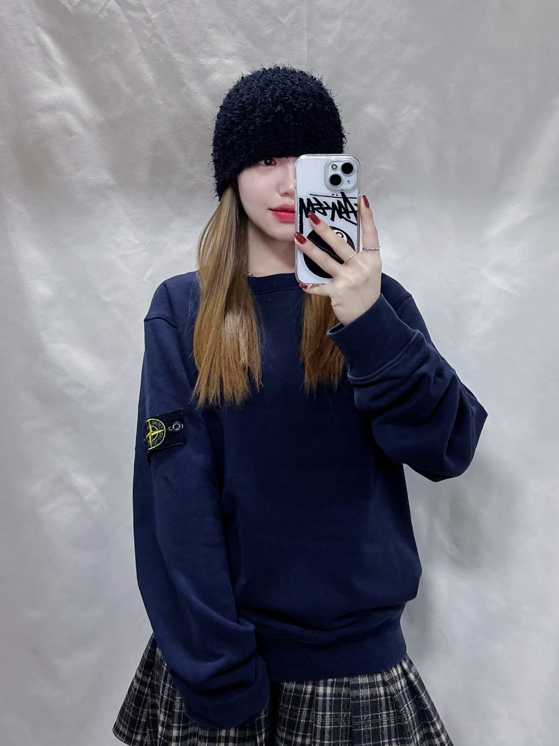 스톤아일랜드 신형 다크네이비 와펜 맨투맨  상품이미지2