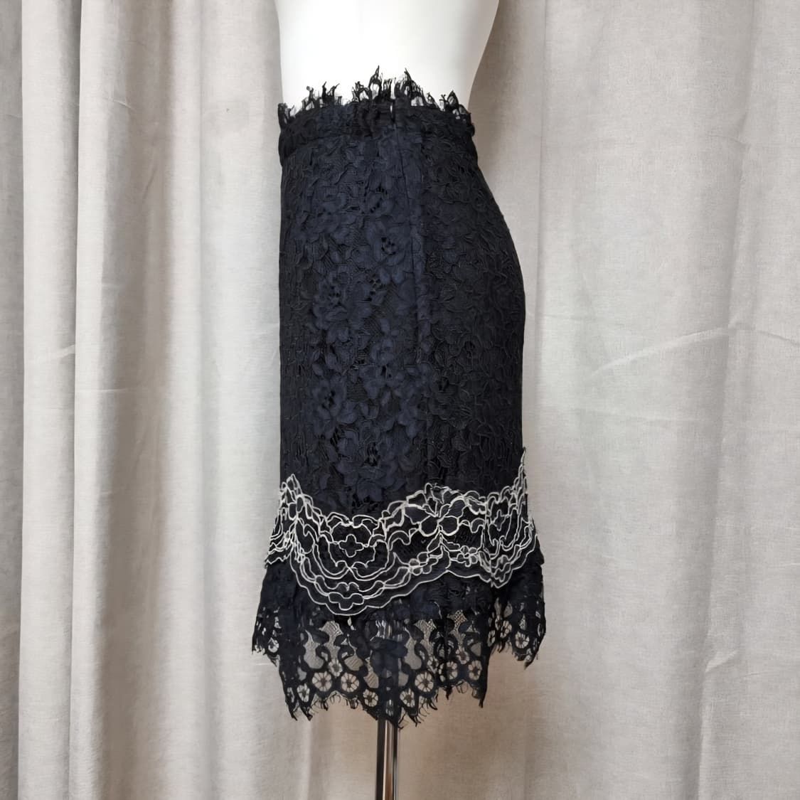 산드로 Sandro 스커트 레이스 밴딩 치마 (표기2/4455) 상태양호 상품이미지3