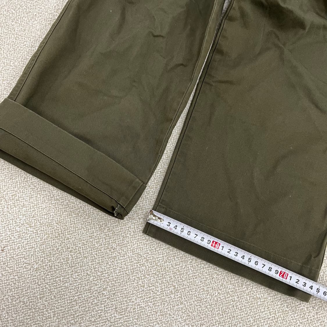 [64] 유니클로 벨티드 카펜터 와이드 치노팬츠 면바지 0106M1 상품이미지8