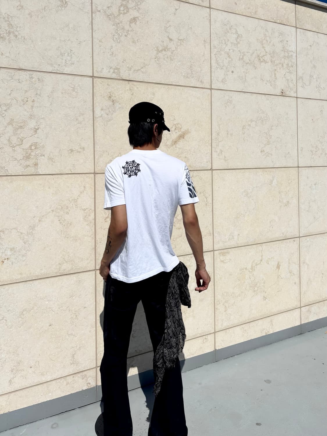 “Vintage” Oriental Print White Tee 상품이미지2