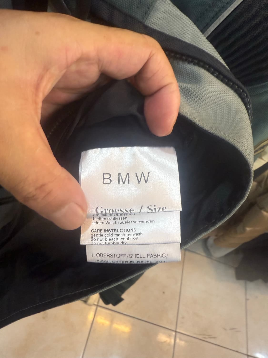 38/66 정품 bmw 산티아고 라이더자켓 팝니다 상품이미지5