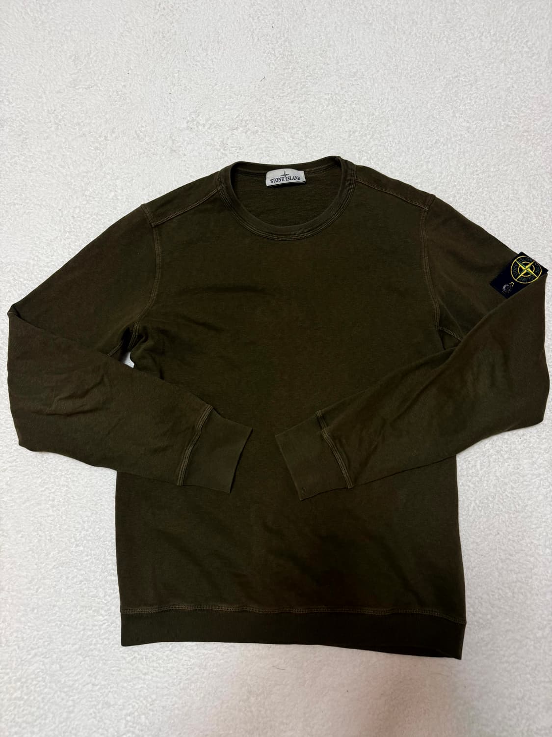 정품 스톤아일랜드 카키 맨투맨 상품이미지2