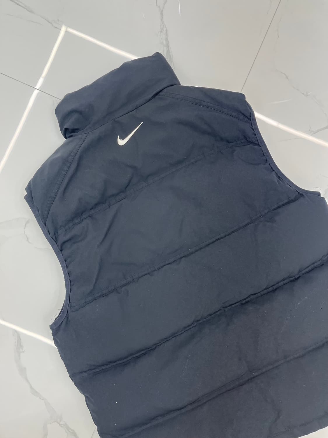 나이키 스우시 패딩조끼(m) 상품이미지4