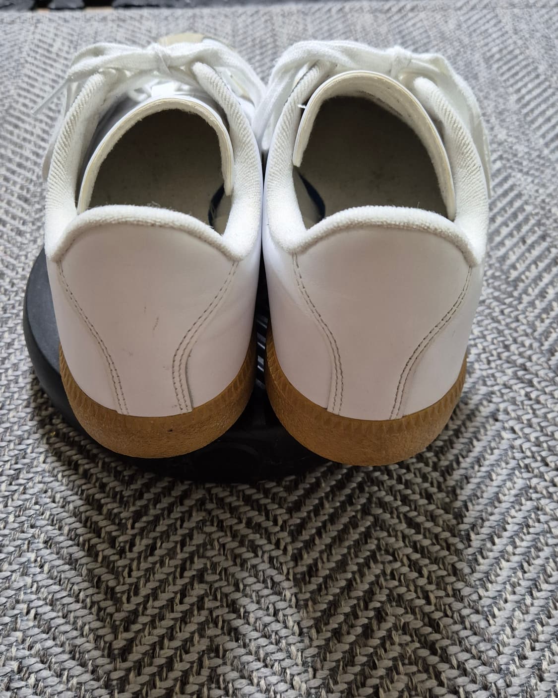 아디다스 독일군 스니커즈 화이트 270 상품이미지7