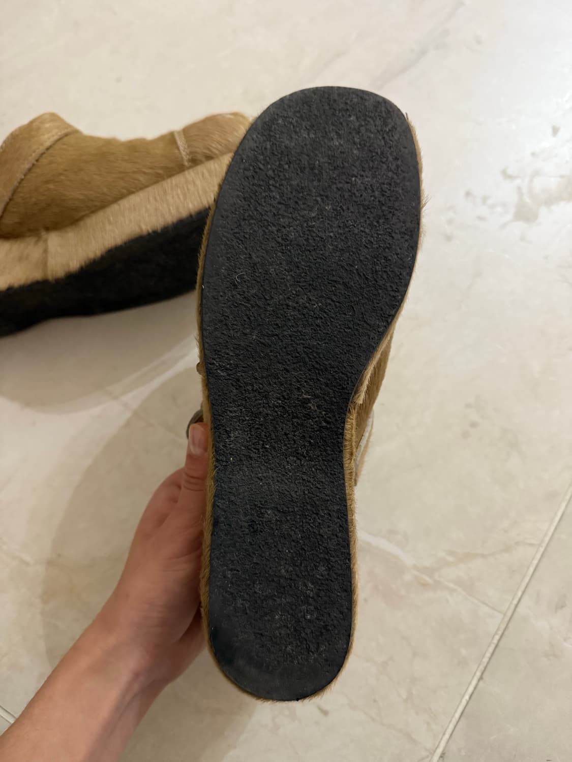 꼼데가르송 송치 클로그 상품이미지8