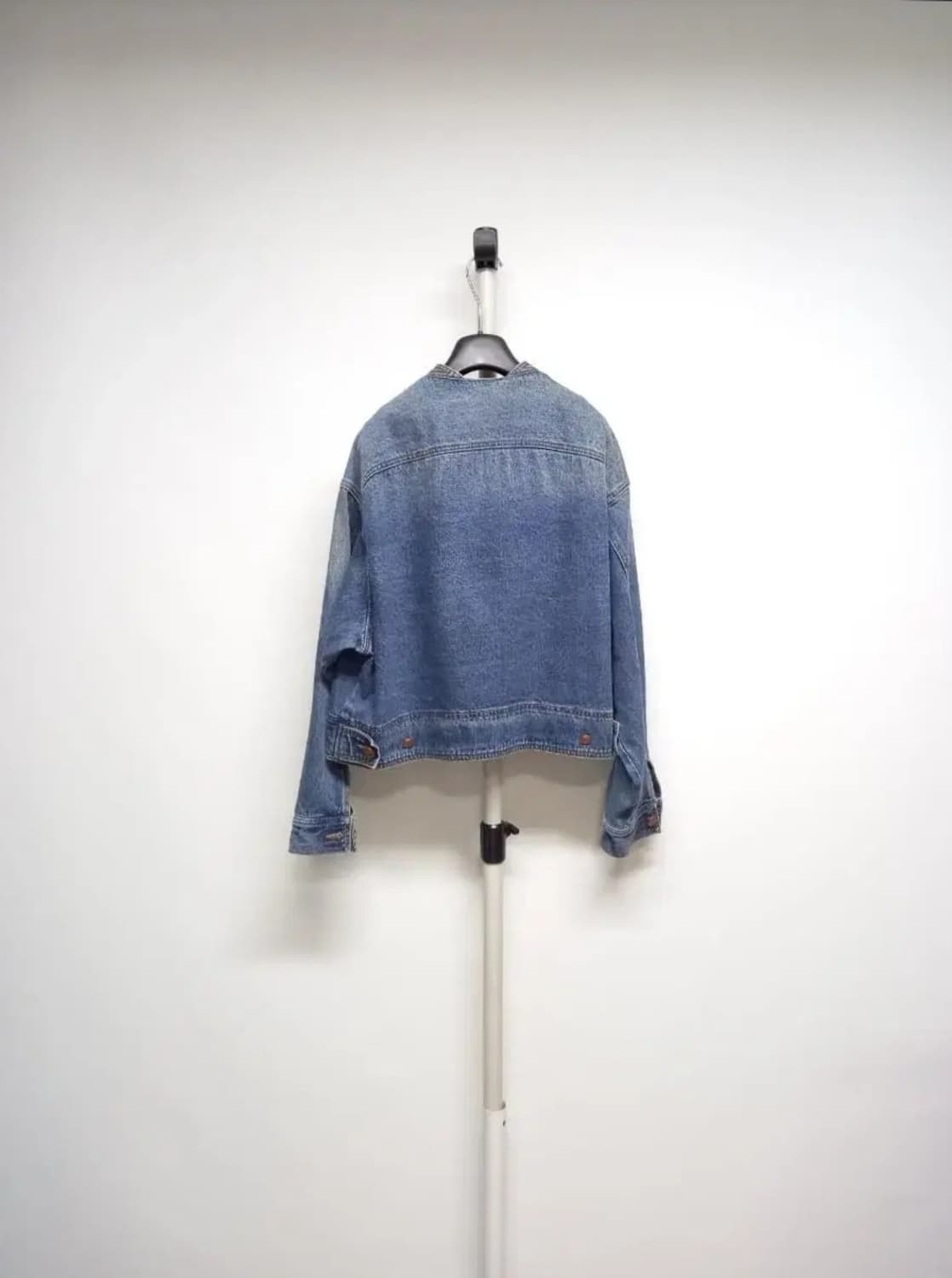 럭키슈에뜨 데님 생지 숏자켓 66 상품이미지2