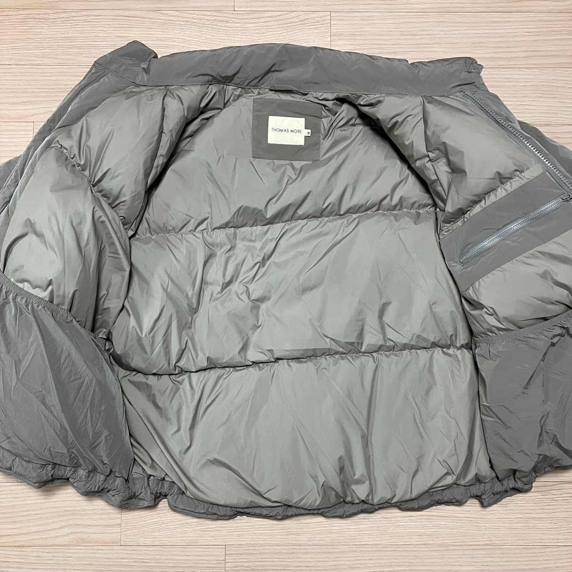 토마스모어 시티 숏다운 패딩 카키그레이 상품이미지5