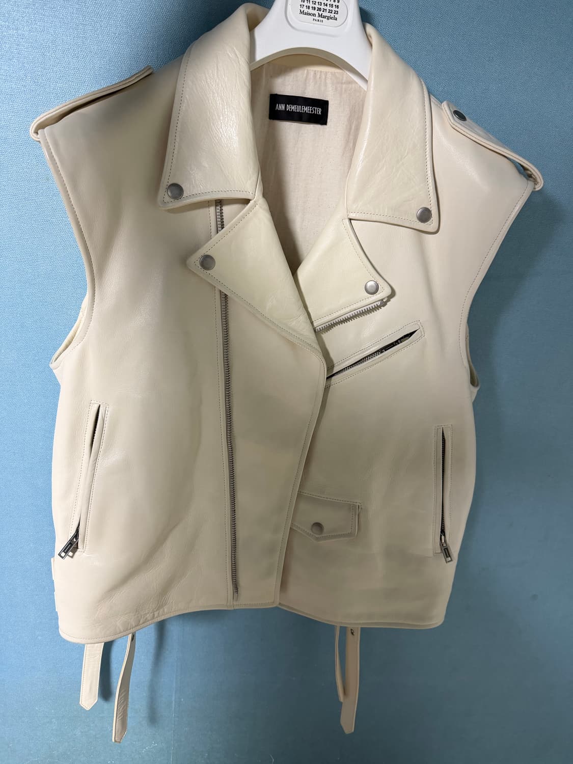 ann demeulemeester vest calf skin 52 상품이미지2