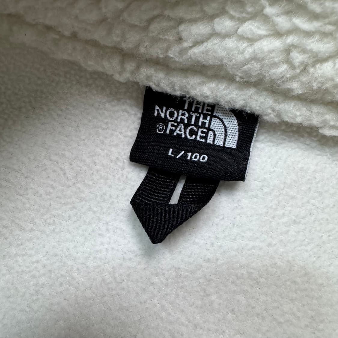 Name : 노스페이스 화이트컬러 시그니처로고 후리스 자켓 :)  상품이미지3