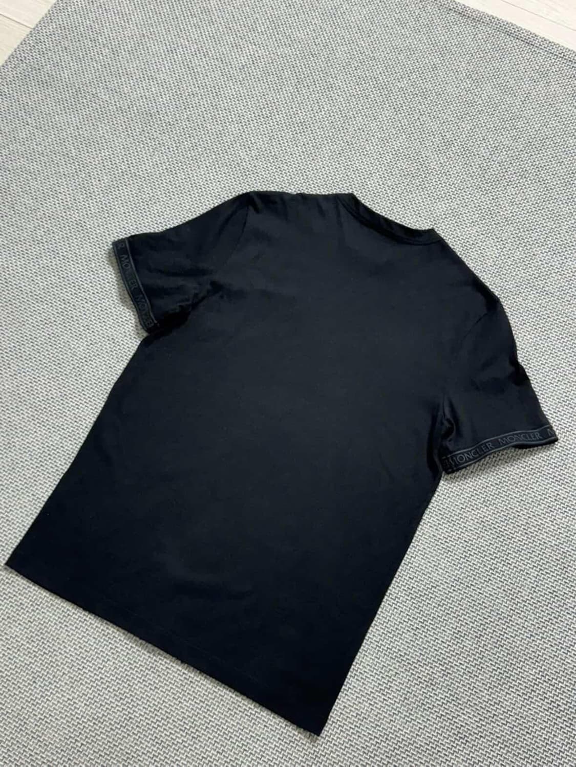 몽클레어 반팔 티셔츠 상품이미지4