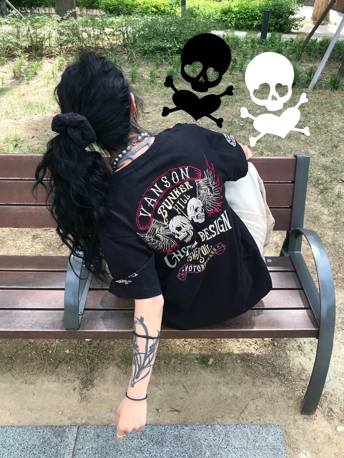 밴슨 스컬 자수&패치 반팔 티셔츠 상품이미지1