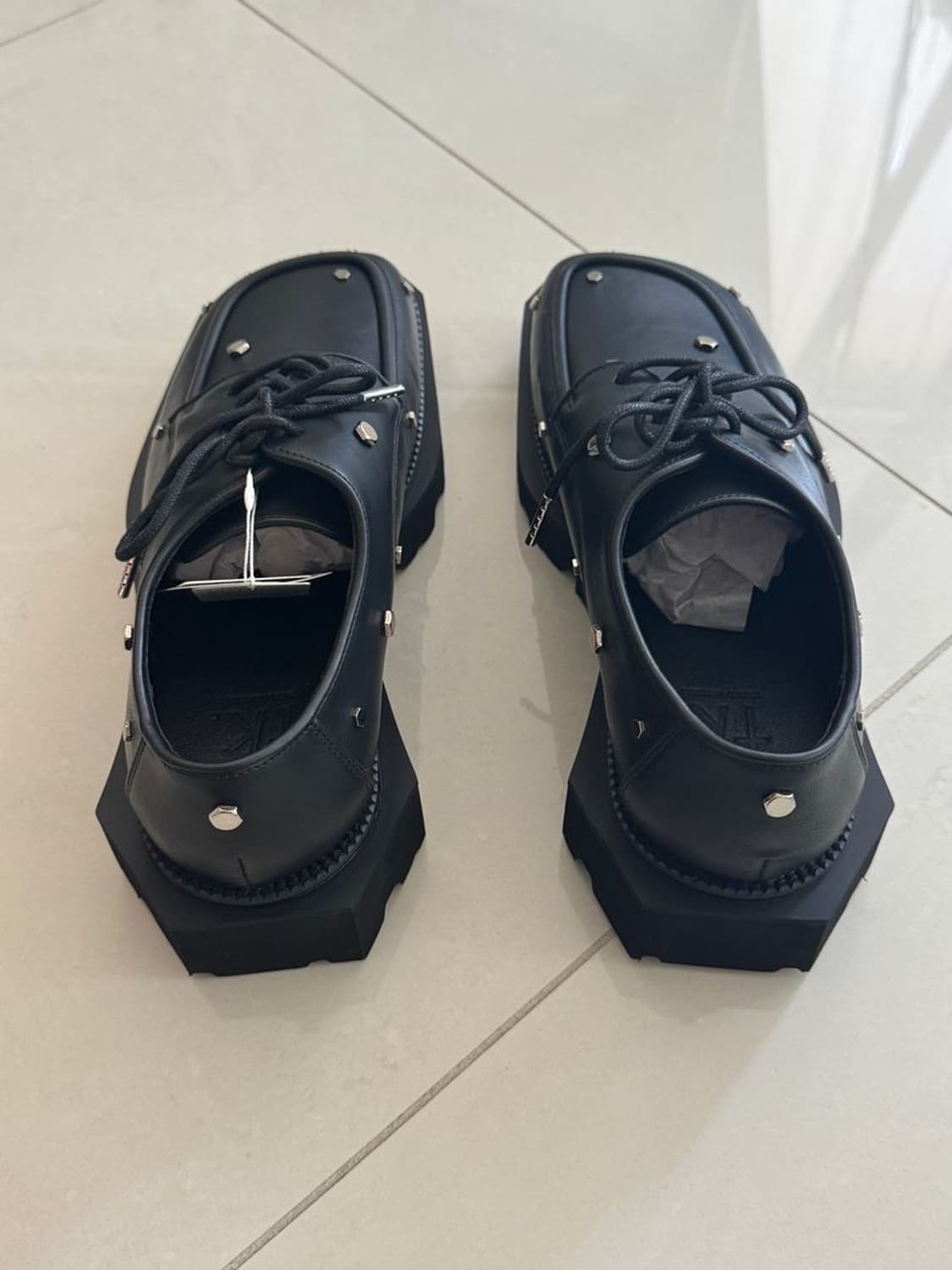 STUDS SQUARE SHOES 스터드 스퀘어 슈즈 상품이미지3