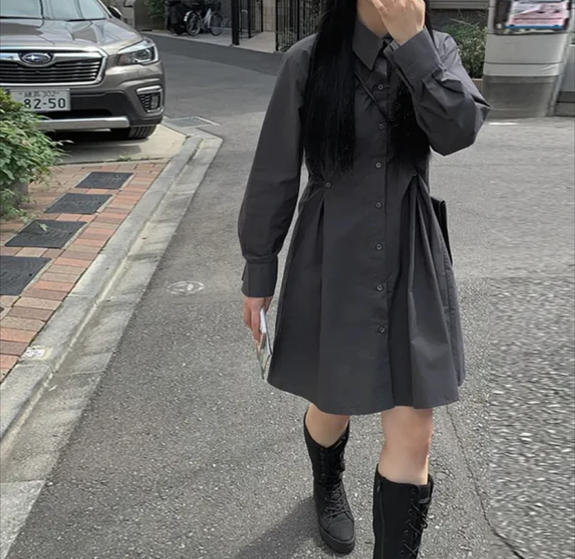 애니원모어 챠콜 핀턱 원피스 상품이미지1