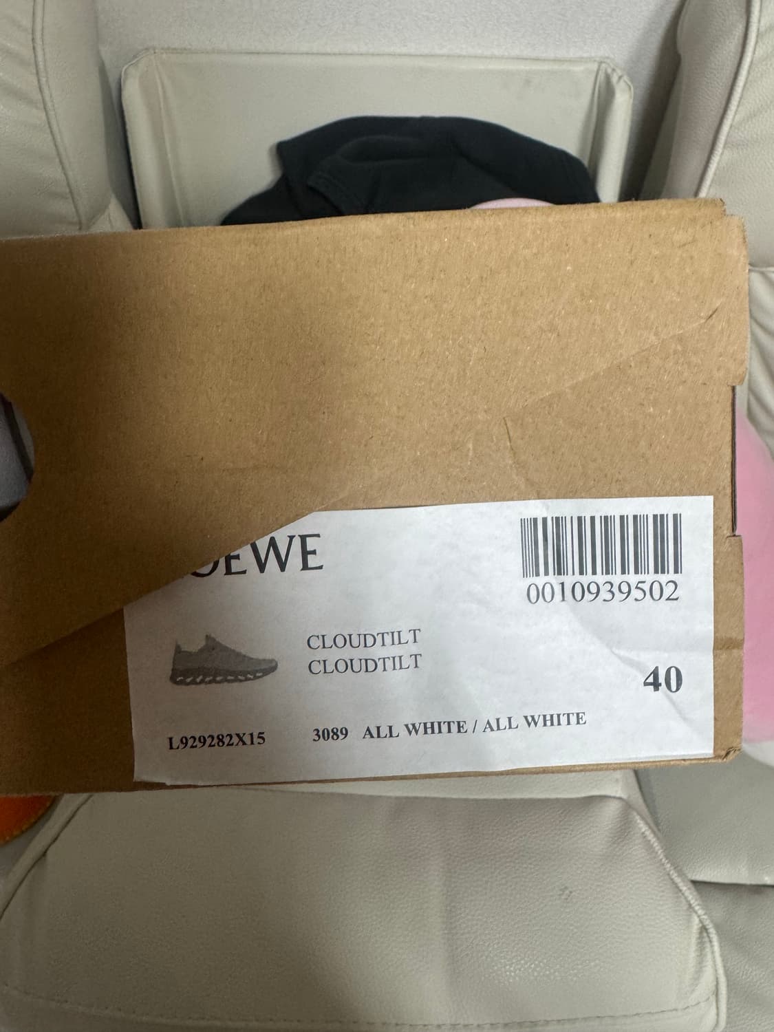 온러닝 로에베 클라우드틸트 올화이트  상품이미지6