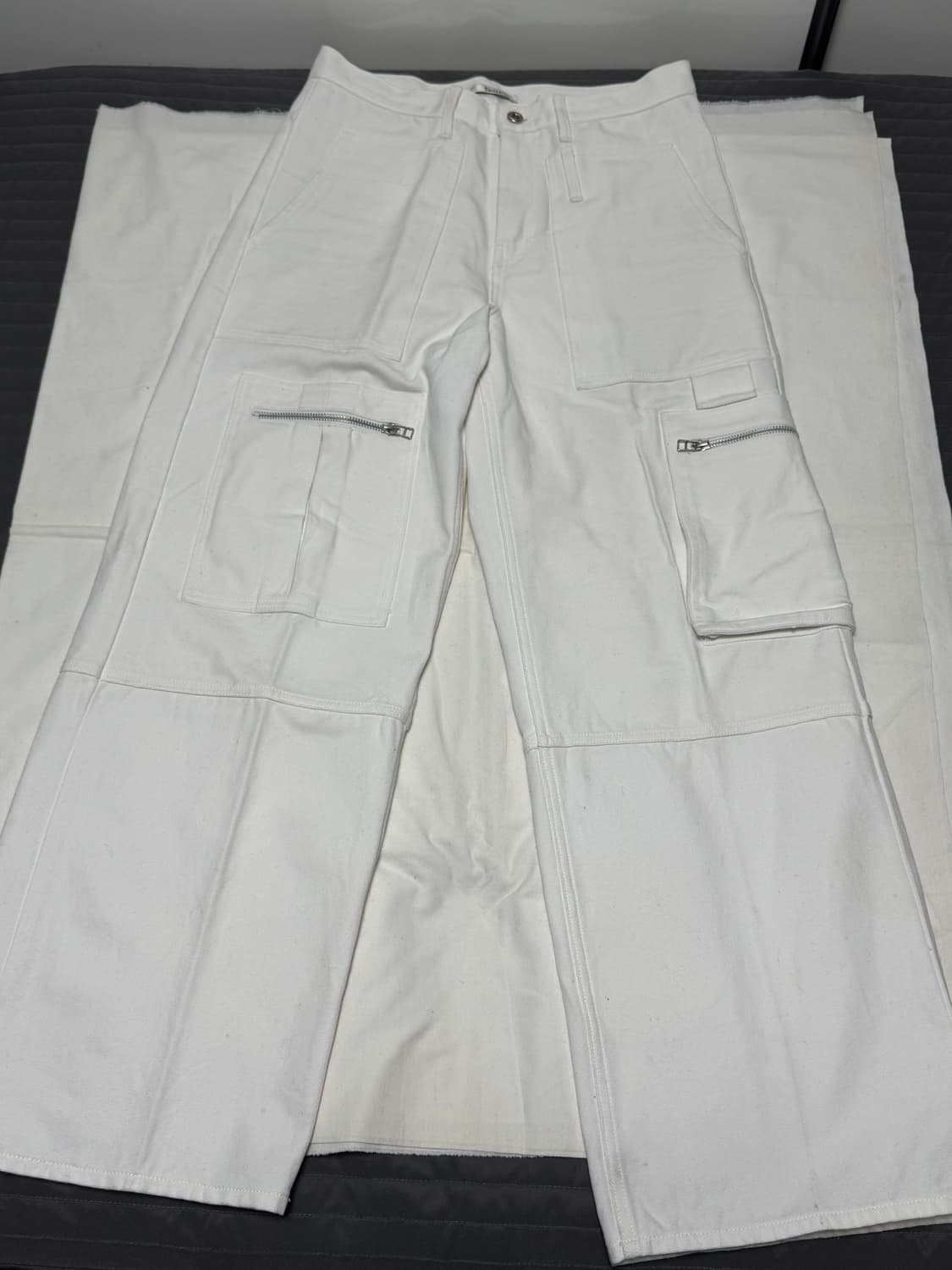 타일레 / 토이 포켓 카고팬츠 (오프 화이트) / 2 상품이미지3