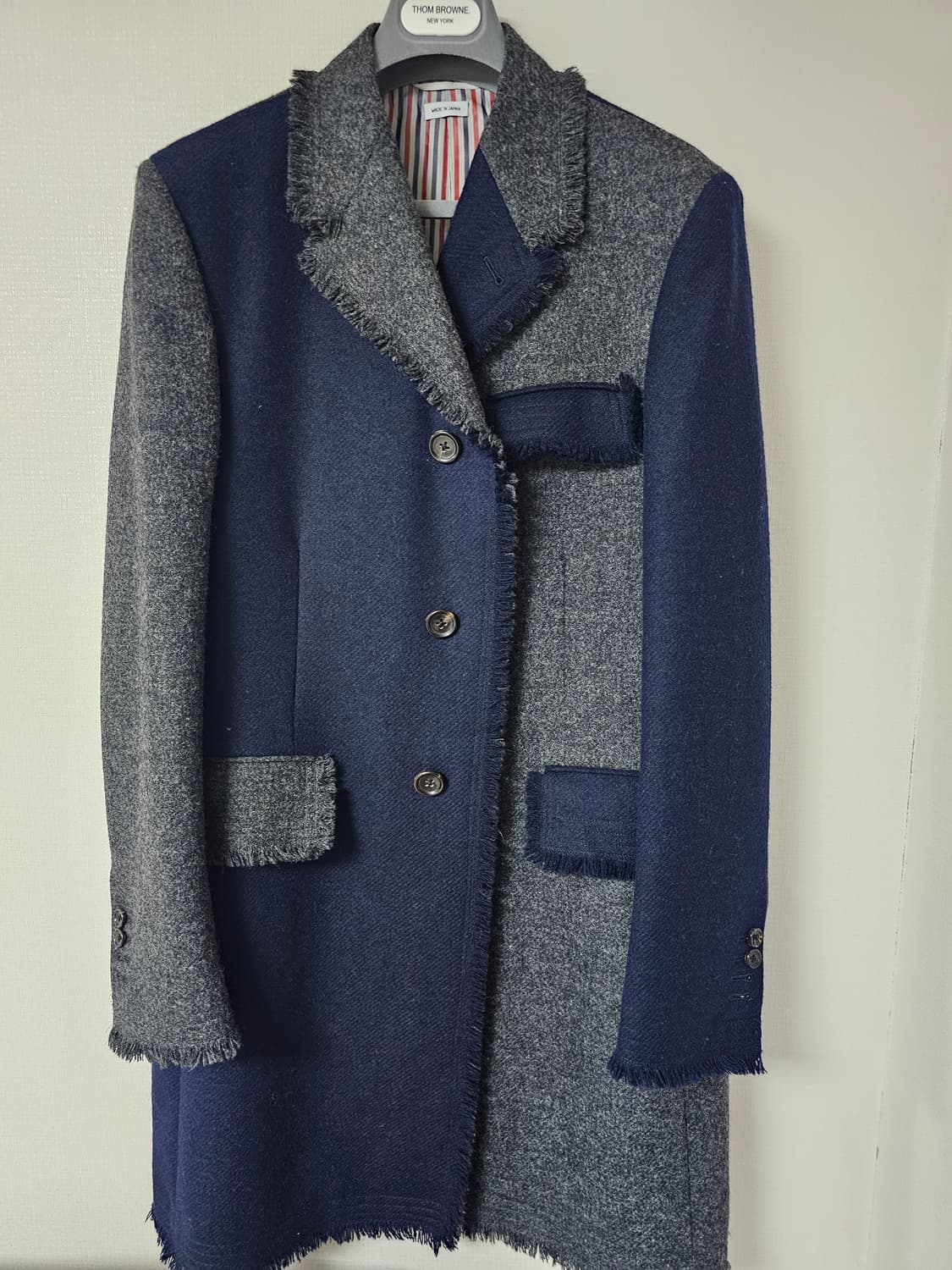 톰브라운 셰틀랜드 펀믹스 헤링본 코트 바지
셋업 판매(100/30) 상품이미지2