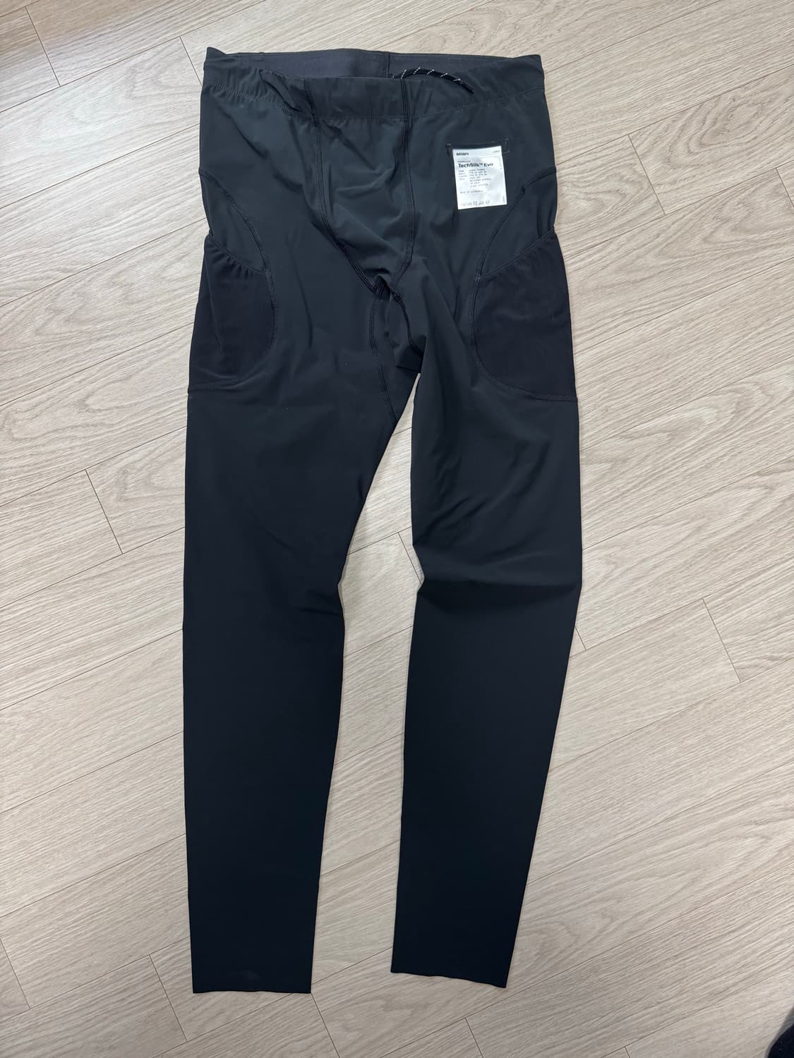 [새티스파이 테크실크 Evo 카고 타이즈 블랙] 상품이미지3