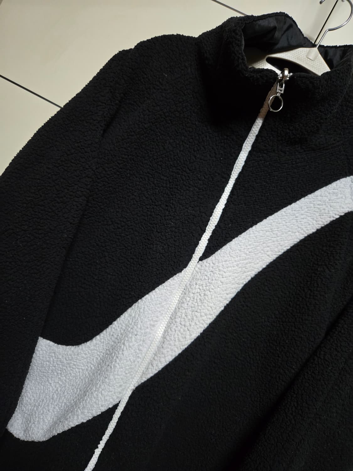 나이키 빅스우시 리버시블 후리스 점퍼(블랙+화이트) 상품이미지2