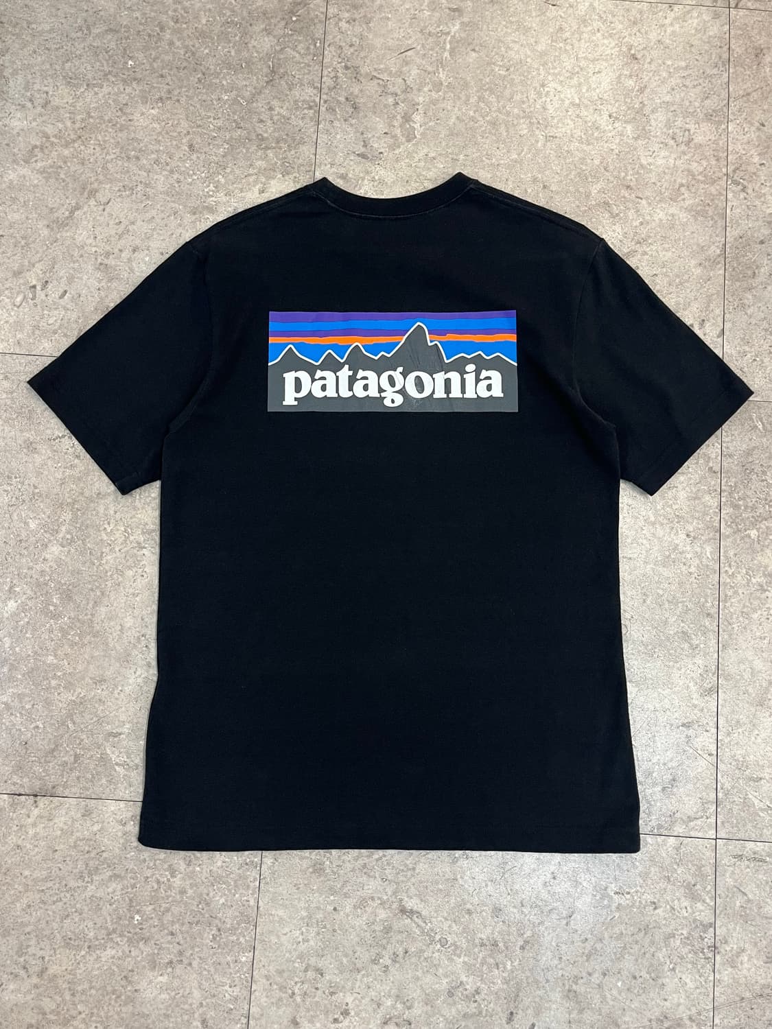 파타고니아 반팔티 블랙 M #csz4046 상품이미지7