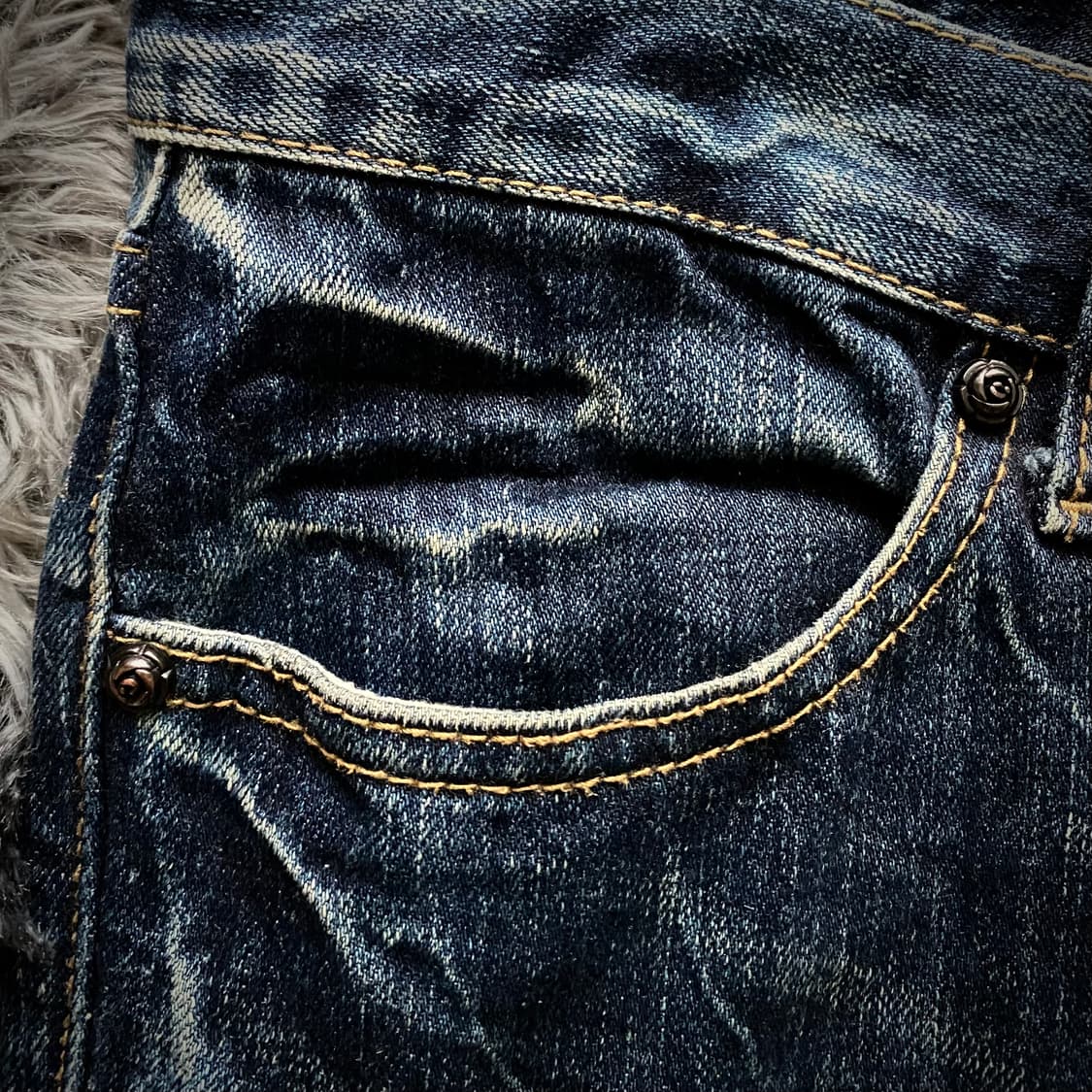 Fuga Distressed Bootcut Pants 상품이미지7