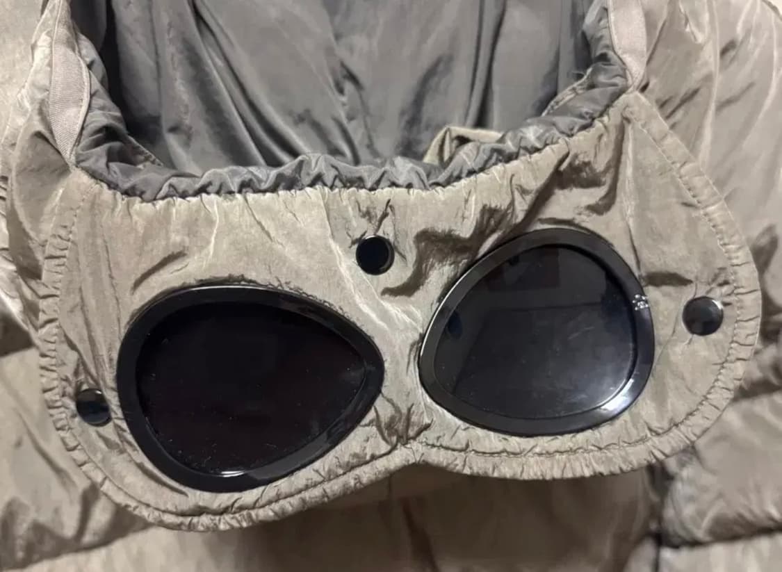 CP컴퍼니 크롬R 후드 렌즈 패딩 상품이미지8