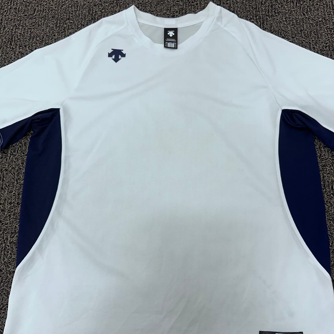 데상트 기능성 반팔티셔츠 화이트 115(3XL) 상품이미지2