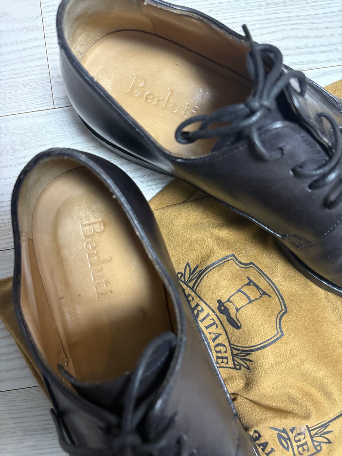 벨루티 더비슈즈 상품이미지3