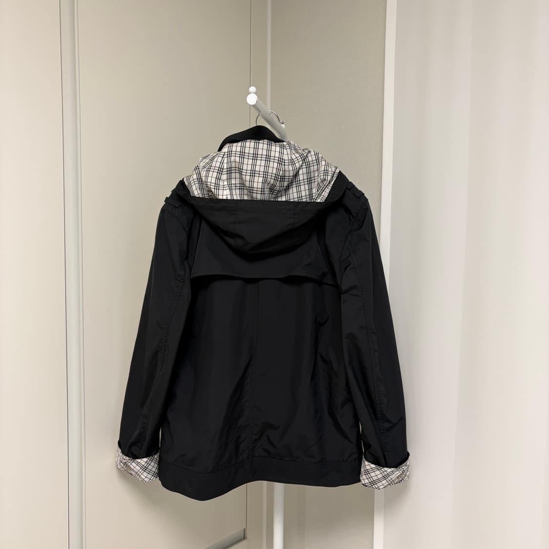 버버리 블랙 바람막이 봄 자켓 상품이미지6