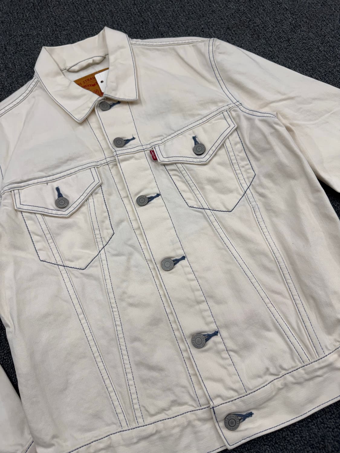 S)리바이스 빈티지 등판 독수리 자수 화이트 트러커 자켓 상품이미지7