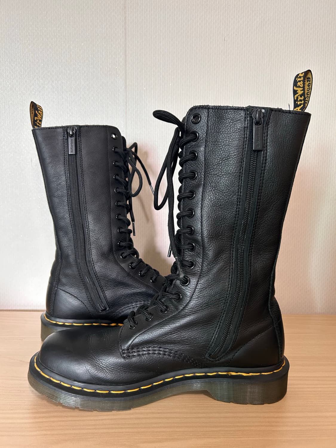 닥터마틴 1B99 버지니아 14홀 부츠 블랙 250 상품이미지5