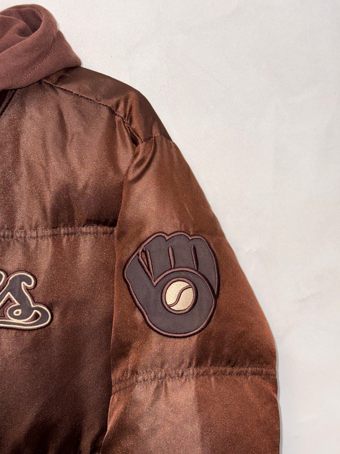 MLB Milwaukee Brewers brown duck down 패딩 상품이미지3