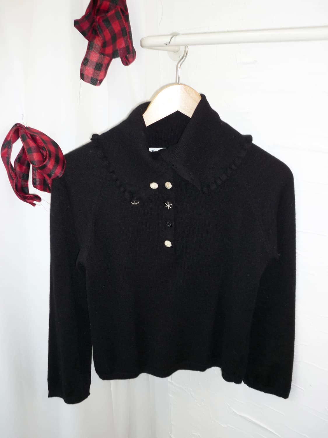 buttons detail black knit 상품이미지5