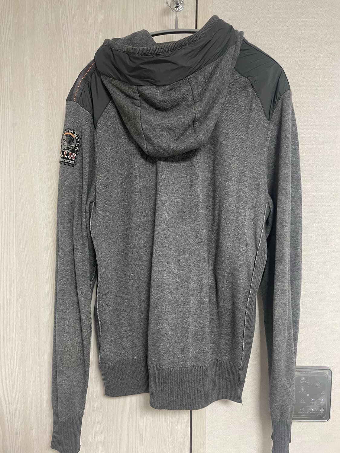 파라점퍼스 니트집업 상품이미지2