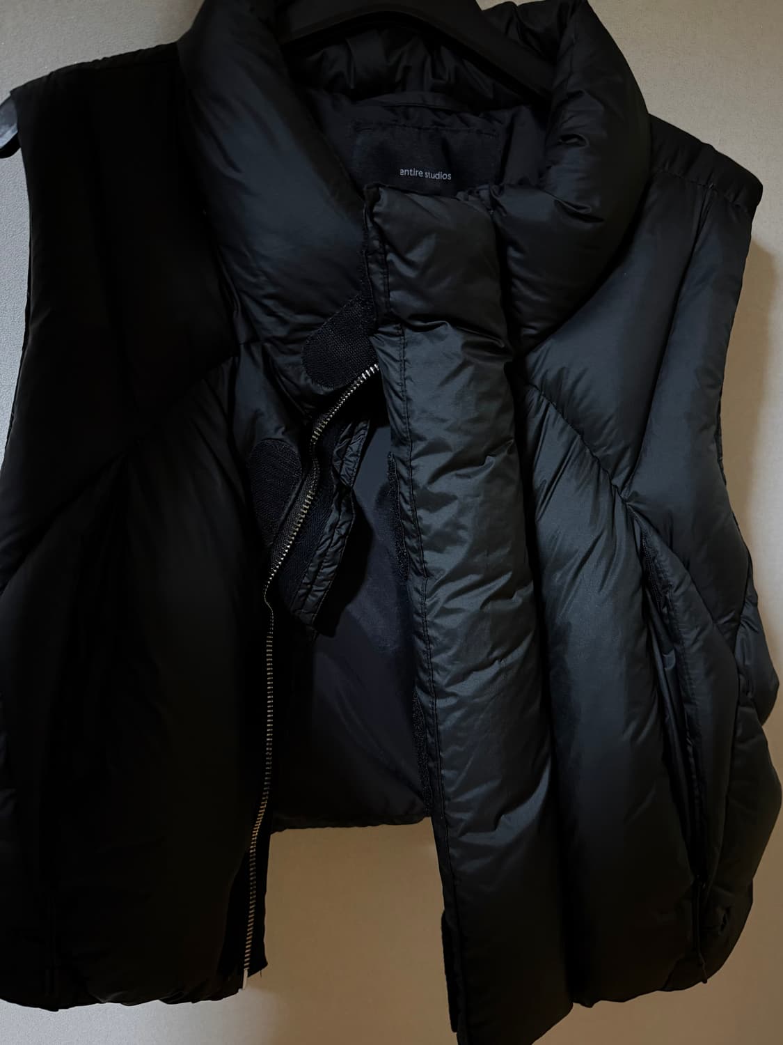 (S) 엔타이어 스튜디오 그리드 패딩조끼 상품이미지4