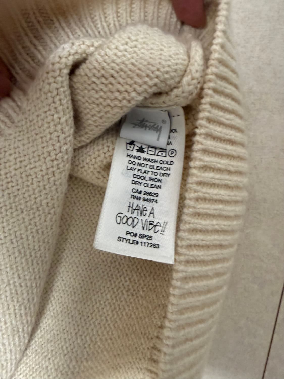 스투시 핸드리튼 스웨터 내추럴 상품이미지4